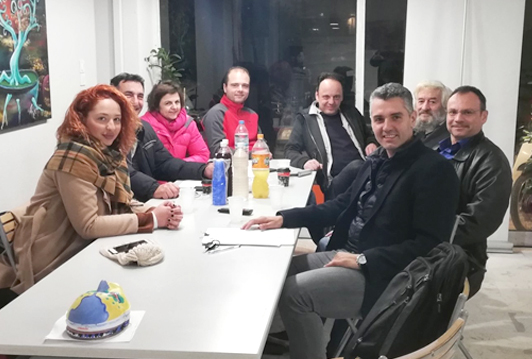 Ο υποψήφιος δήμαρχος Γαλατσίου Κώστας Ζώμπος, στη «Στέγη του Εφήβου»