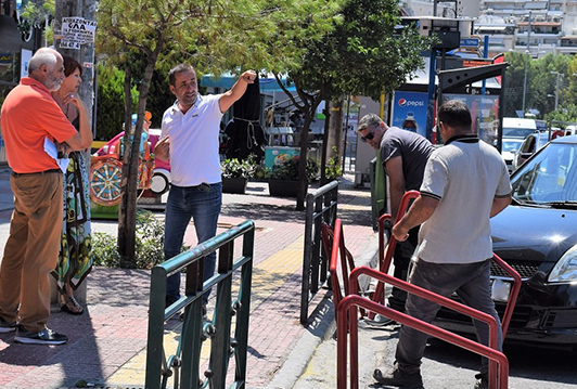 Τοποθετήθηκαν πιλοτικά, σε 6 σημεία της πόλης, χώροι στάθμευσης για δίκυκλα